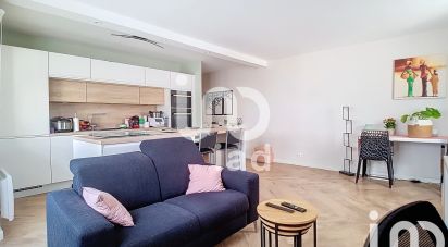 Appartement 3 pièces de 65 m² à Combs-la-Ville (77380)