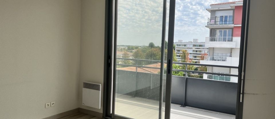 Apartment 4 rooms of 80 m² in Lormont (33310)