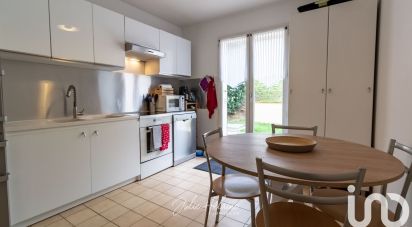 House 5 rooms of 94 m² in Élancourt (78990)