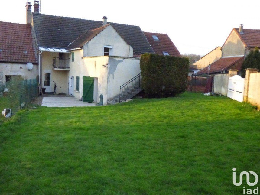 House 3 rooms of 105 m² in Dormans (51700)