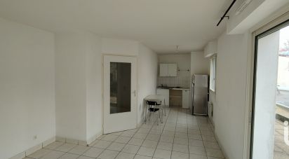 Apartment 1 room of 30 m² in Nantes (44100)