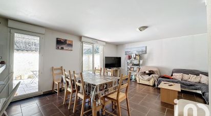 House 5 rooms of 130 m² in Pujaut (30131)