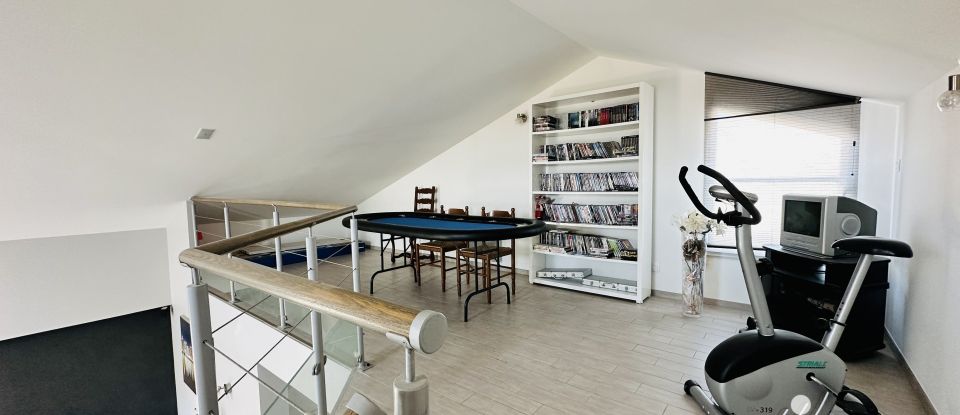 Architect house 4 rooms of 125 m² in Les Sables-d'Olonne (85100)