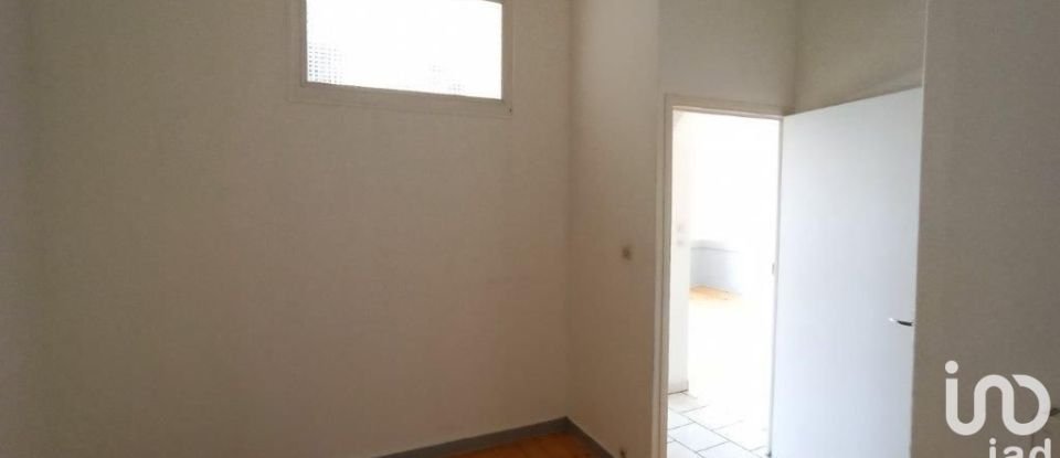 Appartement 3 pièces de 48 m² à Saint-Étienne (42000)
