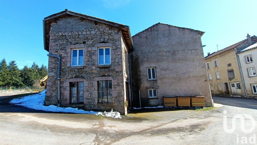 Maison de village 5 pièces de 113 m² à - (43810)