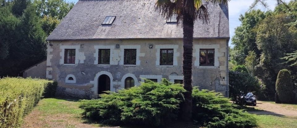 Maison 6 pièces de 260 m² à La Chapelle-Huon (72310)