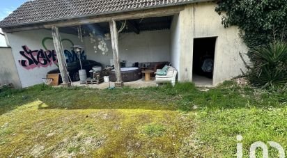 Barn conversion 2 rooms of 70 m² in Fontaine-la-Guyon (28190)