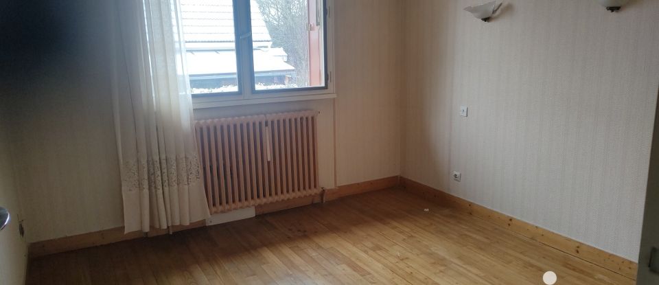 House 4 rooms of 90 m² in Chilly-Mazarin (91380)