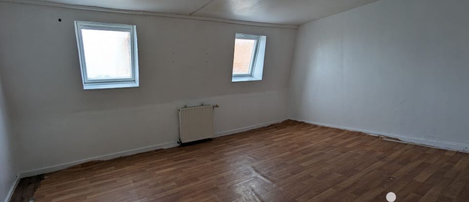 House 4 rooms of 100 m² in Tourcoing (59200)