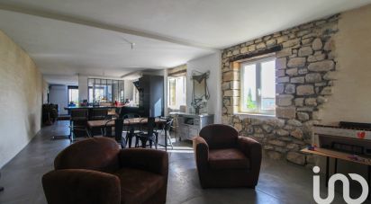 Mas 6 rooms of 200 m² in Lussan (30580)