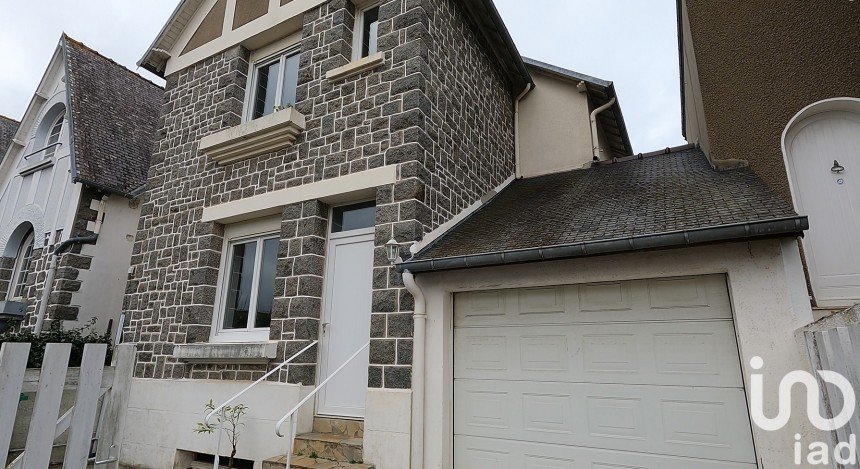 Town house 4 rooms of 75 m² in Saint-Brieuc (22000)