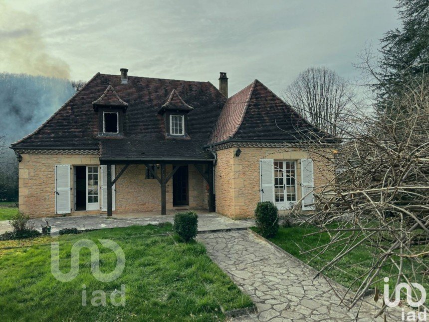 Maison traditionnelle 6 pièces de 142 m² à Condat-sur-Vézère (24570)