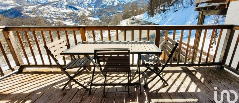 House 5 rooms of 90 m² in Allos (04260)
