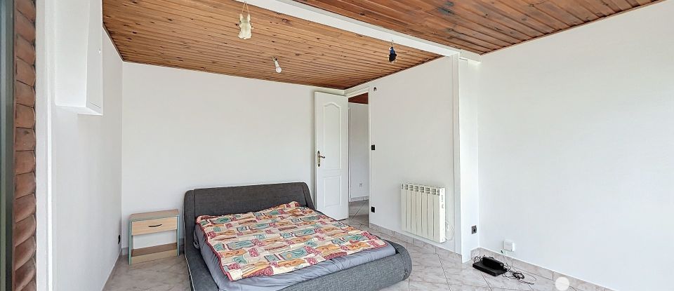 Maison traditionnelle 4 pièces de 54 m² à Bazoches-sur-le-Betz (45210)