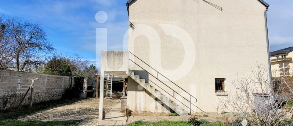 Maison 5 pièces de 95 m² à Montluçon (03100)