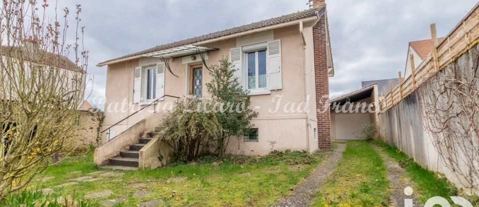 Traditional house 5 rooms of 80 m² in Longpont-sur-Orge (91310)