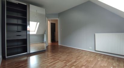 Appartement 5 pièces de 118 m² à Challes-les-Eaux (73190)