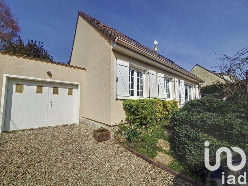 Maison 5 pièces de 103 m² à Chamigny (77260)