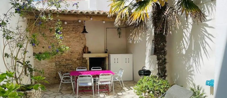 House 5 rooms of 70 m² in La Couarde-sur-Mer (17670)