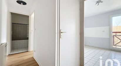 Apartment 2 rooms of 45 m² in Melun (77000)