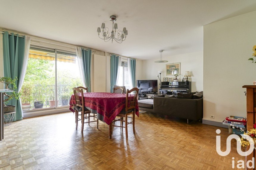 Appartement 5 pièces de 117 m² à Bois-Colombes (92270)