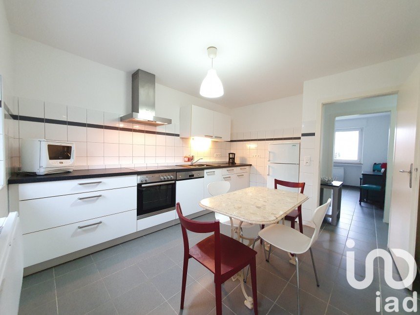 Apartment 2 rooms of 50 m² in Montigny-lès-Metz (57950)