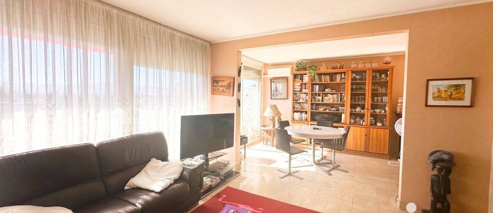Apartment 3 rooms of 77 m² in Fréjus (83600)