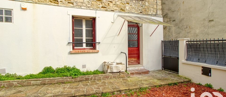 House 4 rooms of 72 m² in Conflans-Sainte-Honorine (78700)