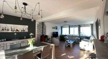 House 5 rooms of 122 m² in Hauville (27350)