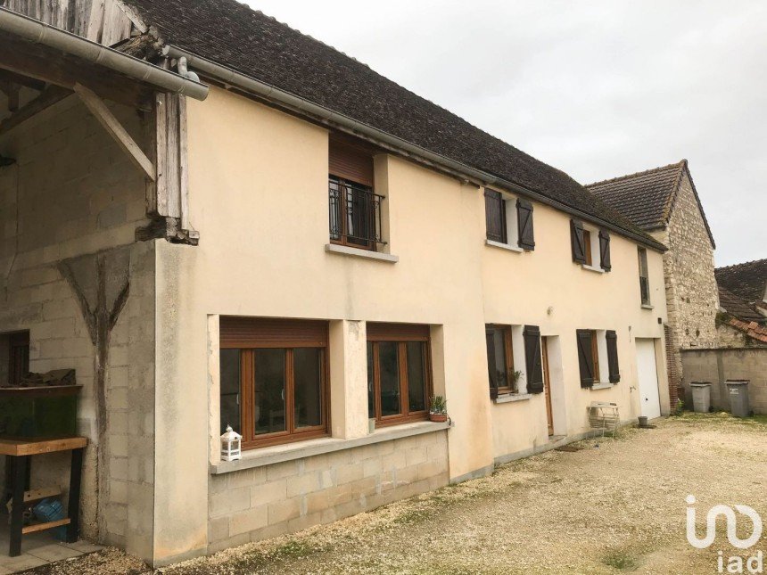 House 4 rooms of 149 m² in Bassou (89400)