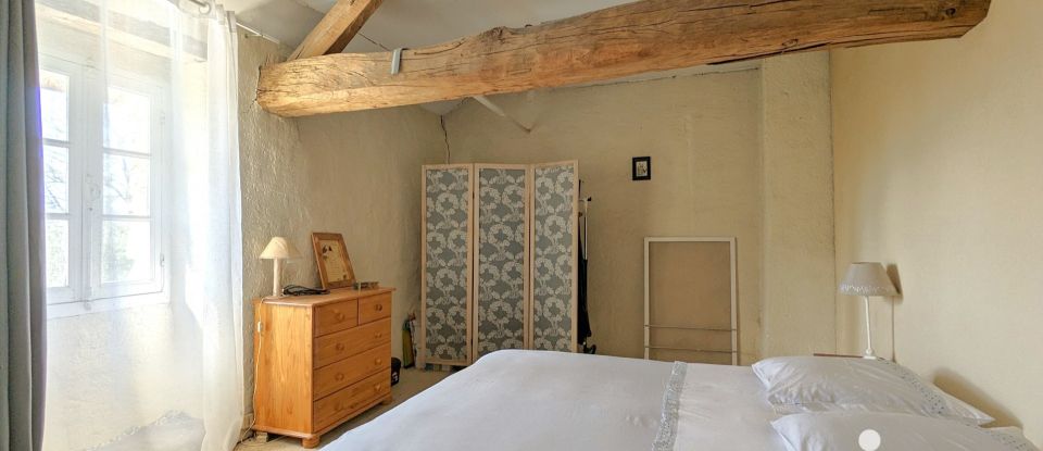 Longere 6 rooms of 232 m² in Saint-Étienne-de-Montluc (44360)
