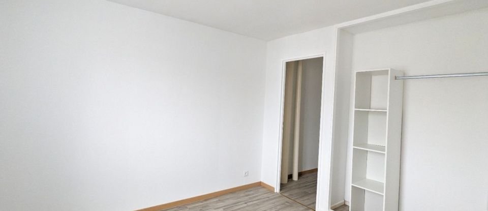 Maison 4 pièces de 95 m² à Phalempin (59133)