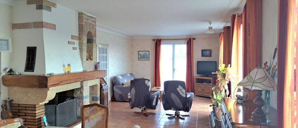 House 9 rooms of 210 m² in Chauché (85140)