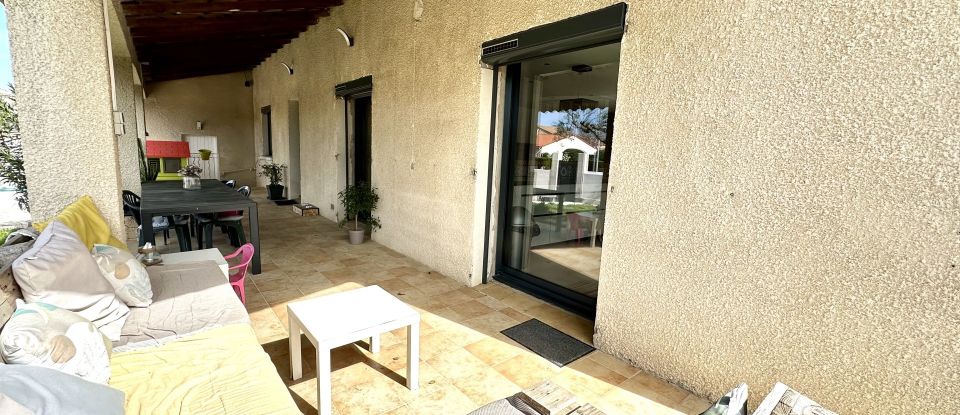 Traditional house 6 rooms of 140 m² in Marguerittes (30320)