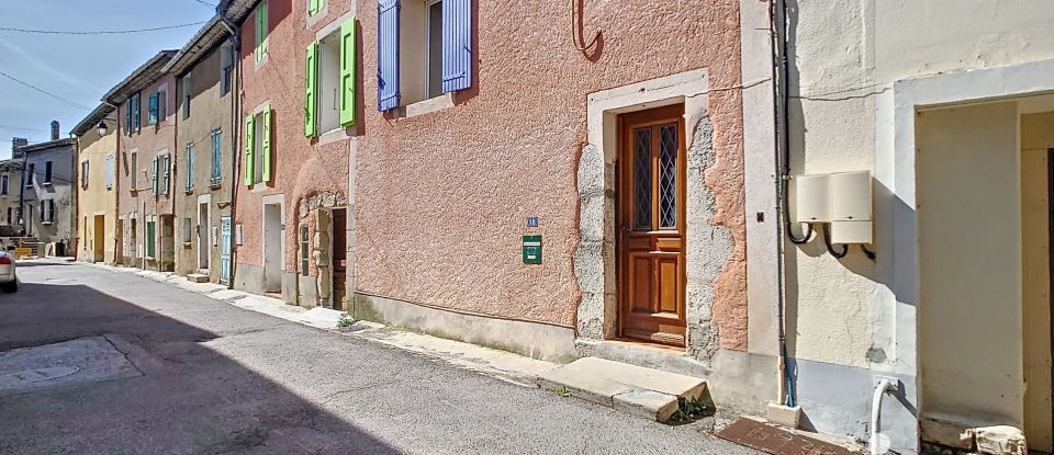 Maison de village 4 pièces de 90 m² à L'Escale (04160)