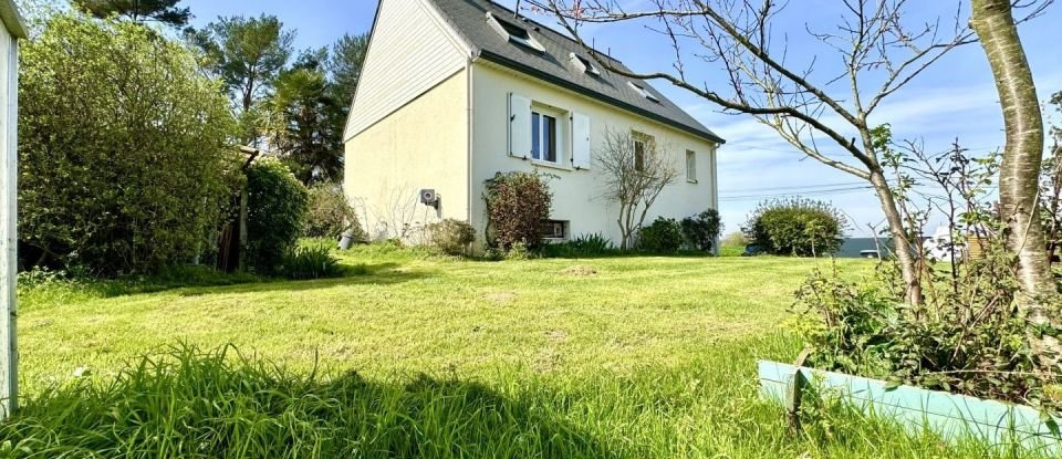 House 5 rooms of 113 m² in Chanteloup (35150)