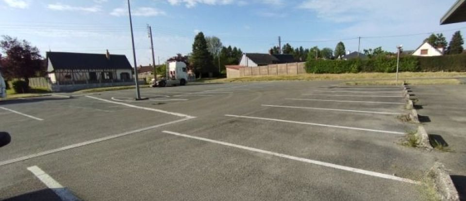Parking of 80 m² in Formerie (60220)