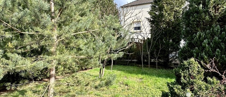 Traditional house 8 rooms of 220 m² in Diesen (57890)