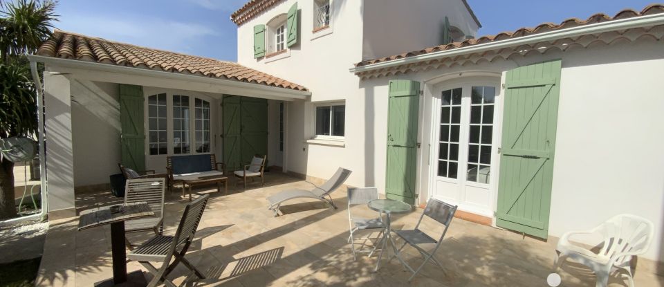 House 5 rooms of 131 m² in Agde (34300)