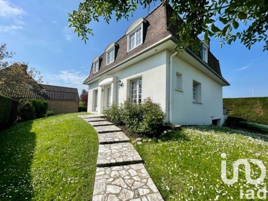 Architect house 7 rooms of 173 m² in Radinghem-en-Weppes (59320)