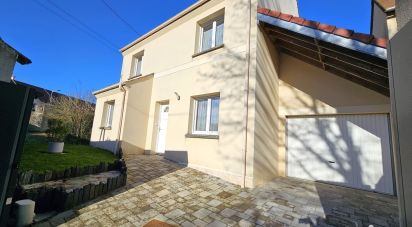 House 6 rooms of 113 m² in Ablis (78660)
