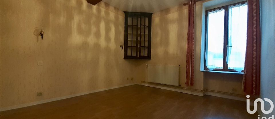 Traditional house 4 rooms of 100 m² in Jort (14170)