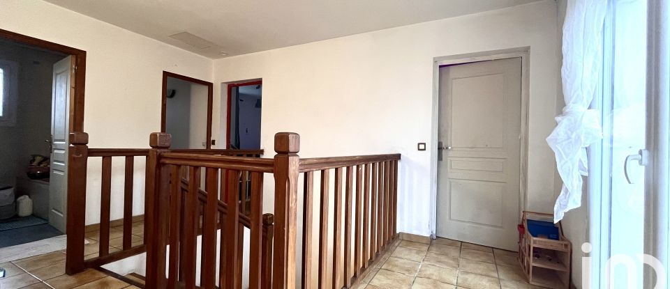 Town house 5 rooms of 121 m² in Beaulieu (34160)