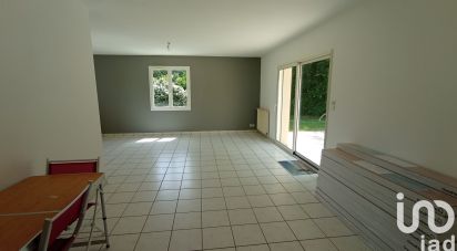 House 4 rooms of 91 m² in Poitiers (86000)