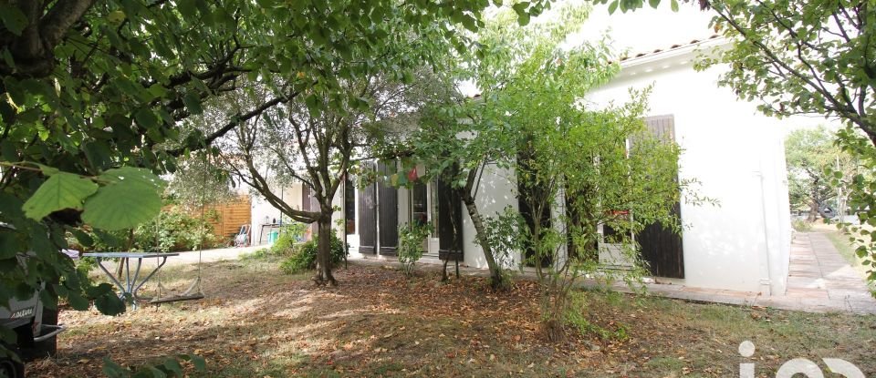House 5 rooms of 101 m² in Périgny (17180)