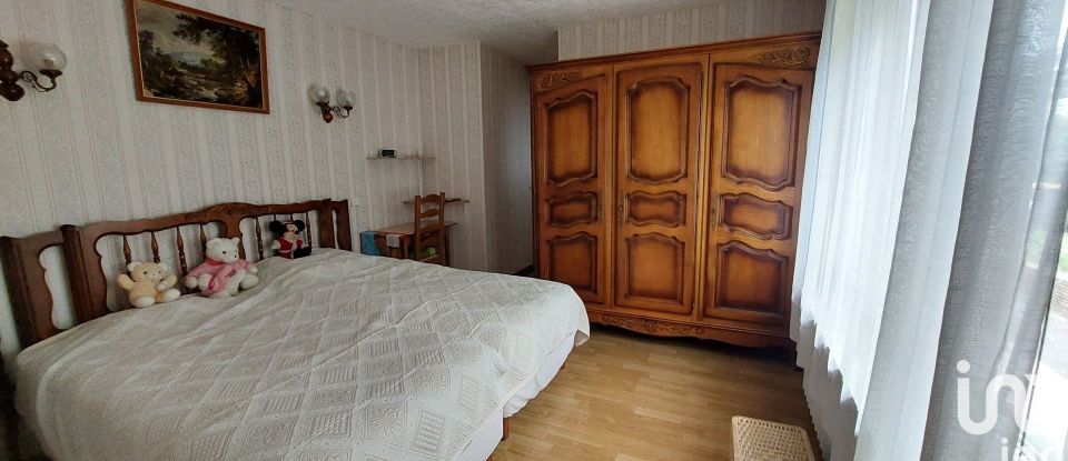House 4 rooms of 85 m² in Saint-Thibault-des-Vignes (77400)