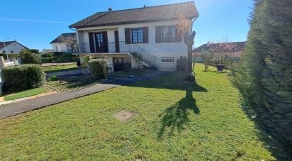 House 4 rooms of 92 m² in Toulon-sur-Allier (03400)