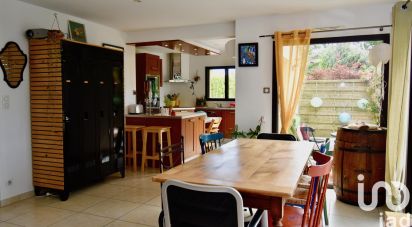 Traditional house 5 rooms of 123 m² in Trégunc (29910)