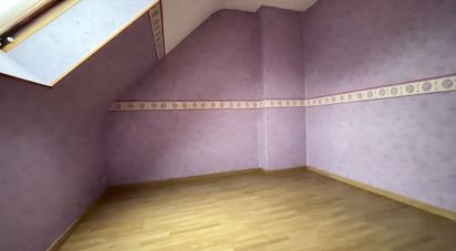 Traditional house 6 rooms of 143 m² in Caudan (56850)