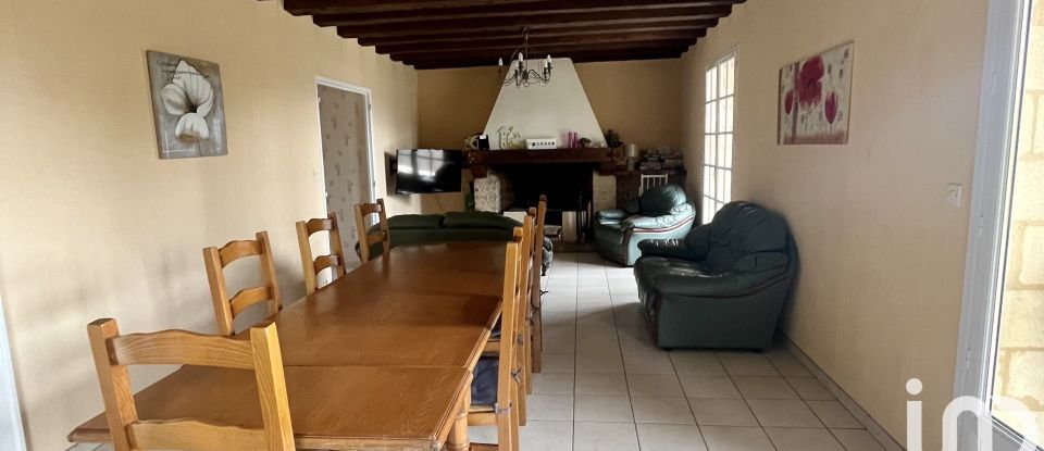 House 10 rooms of 192 m² in Sarlat-la-Canéda (24200)